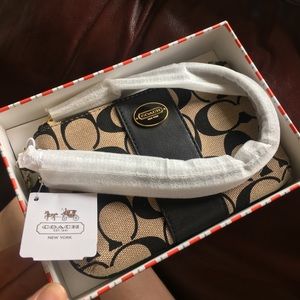 Coach wristlet/wallet